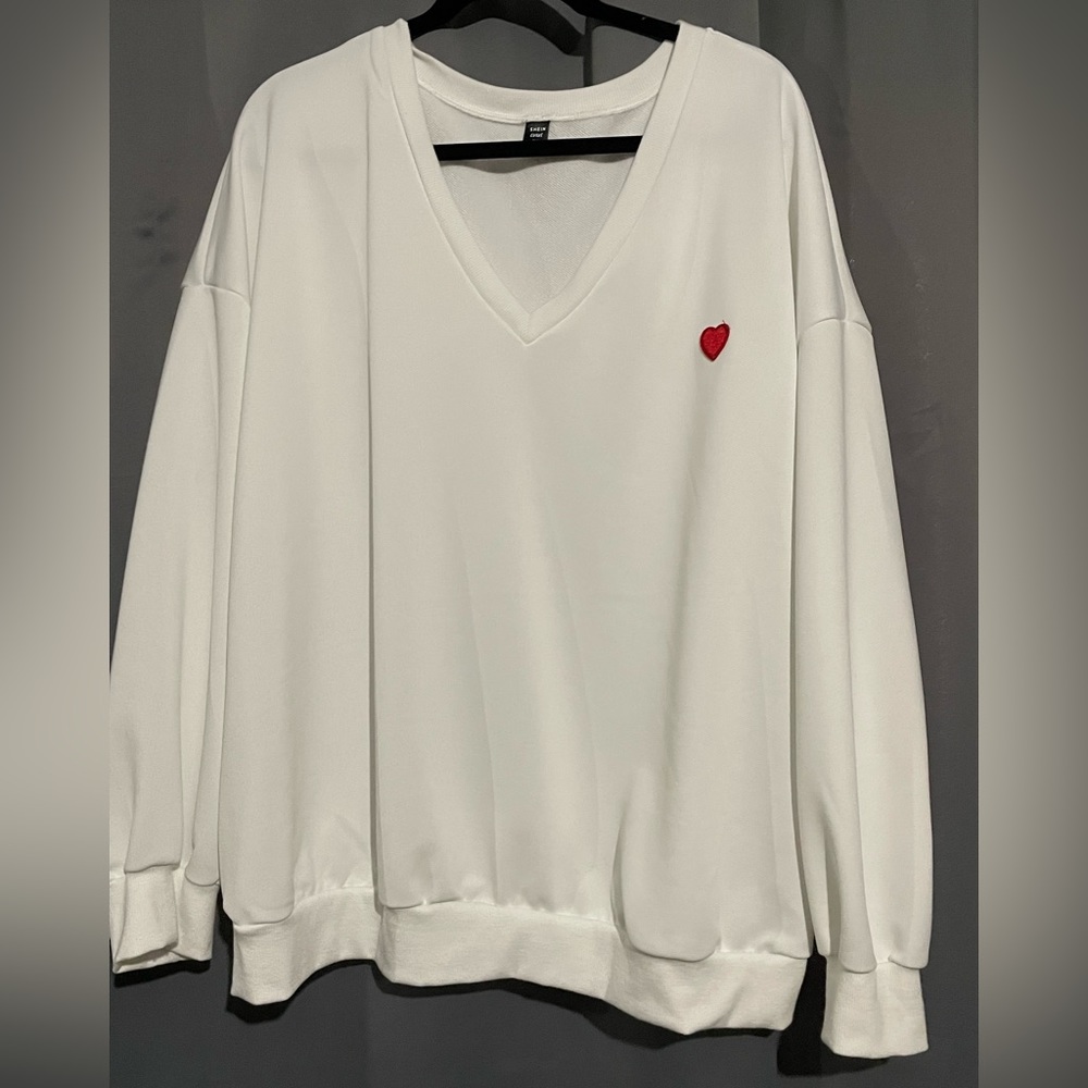 NWOT! SHEIN sweatshirt type top with glittery thread heart design on the chest.